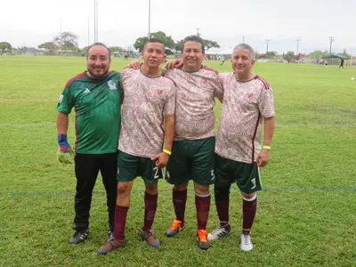 230011 (6) Tachis Paco Beto and Cesar